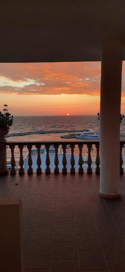 بيسْكيتْشّي Residence Tramonto المظهر الخارجي الصورة